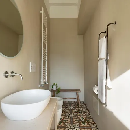 Dimoreleuka 莱乌卡