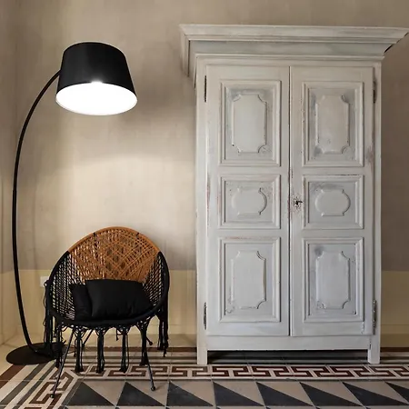 Dimoreleuka 莱乌卡